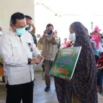 Bupati Muba Salurkan Bantuan Ke Masyarakat Yang Terdampak Covid-19