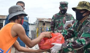 Peduli Covid-19 Alumni Akabri Laut 1998 Gelar Bhaksos