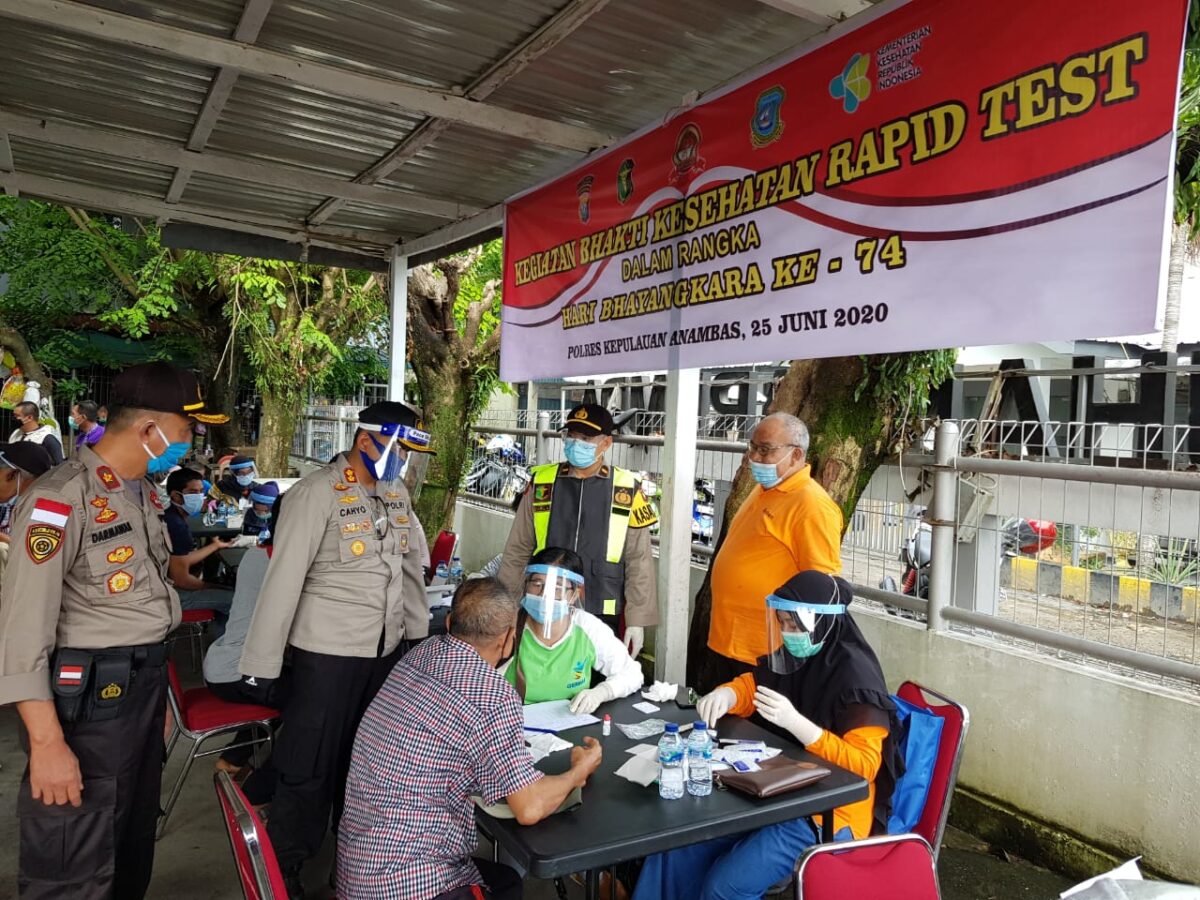 Kegiatan Bakti Kesehatan Rapid Test Gratis Kepada Masyarakat Dalam Rangka Hari Bhayangkara ke-74 Polres Kepulauan Anambas