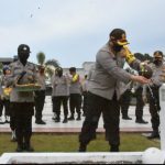 Polres Tanjungpinang Laksanakan Upacara Ziarah Dalam Rangka Hari Bhayangkara ke-74 Polres Tanjungpinang Laksanakan Upacara Ziarah Dalam Rangka Hari Bhayangkara ke-74