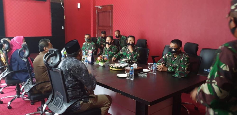 Wadanlantamal IV Hadiri Kunjungan Pangkogabwilhan I ke Kantor Gubernur dan DPRD Provinsi Kepri