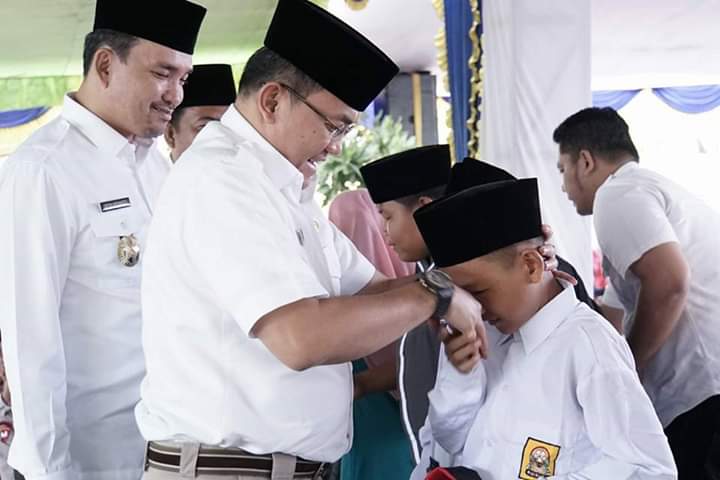 Dodi Reza Alex Noerdin Kembali  Bantu  Ponpes  Salamun Aitam