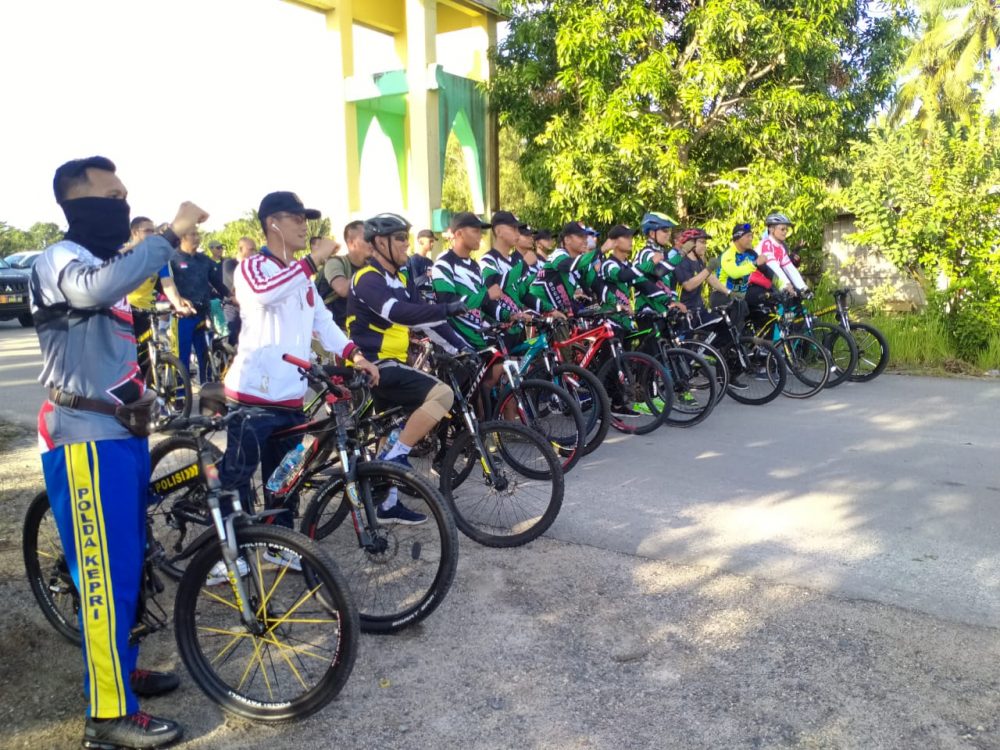 Jalin Sinegritas, TNI-Polri Kabupaten Natuna Gelar Bersepeda Bersama