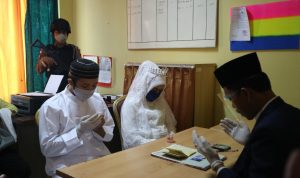 Tahanan Polres Bintan Nikah, Prosesi Ijab Kabul Dikawal Oleh Petugas