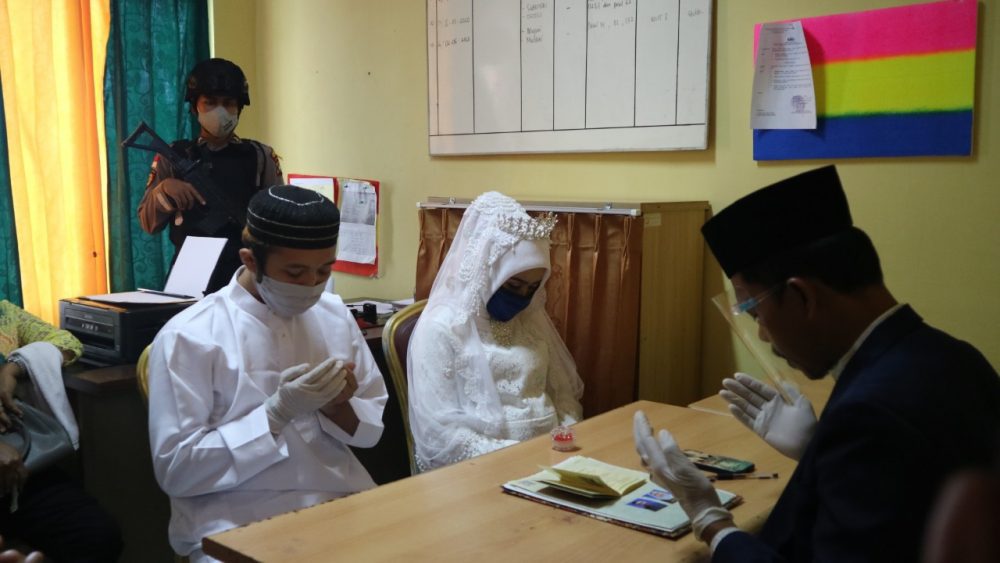 Tahanan Polres Bintan Nikah, Prosesi Ijab Kabul Dikawal Oleh Petugas Tahanan Polres Bintan Nikah, Prosesi Ijab Kabul Dikawal Oleh Petugas
