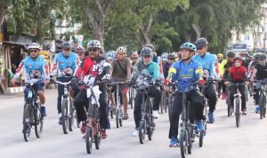 Kapolres Karimun Gowes 20 Km Bersama FKPD Kabupaten Karimun