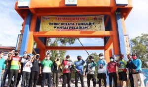 Pencanangan Wisata Tangguh Seligi Di Pantai Pelawan Kab. Karimun