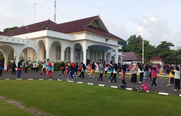 Pandemi Covid-19 di Kepri, Senam Sehat Bersama di Gedung Daerah Dihentikan Sementara