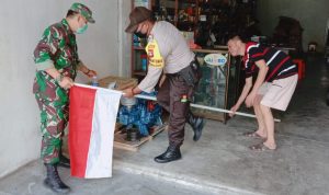 Selama Bulan Agustus, Kapolres Karimun Himbau Masyarakat Karimun untuk mengibarkan Bendera Sang Merah Putih Selama Bulan Agustus, Kapolres Karimun Himbau Masyarakat Karimun untuk mengibarkan Bendera Sang Merah Putih