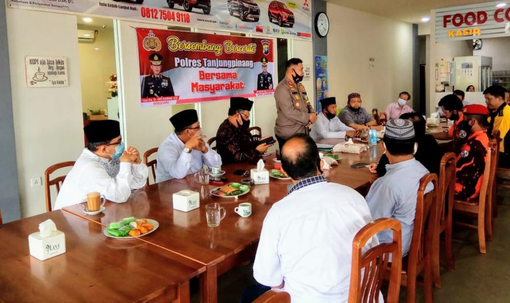 Besembang Bercerite Kamtibmas Kapolres Tanjungpinang Bersama Masyarakat