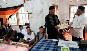 Pemkab Padang Pariaman Serahkan Badan Hukum KAN Sikucur