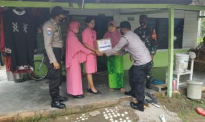 Polres Bintan dan jajaran Gelar Bhakti Sosial Bagi Sembako dan Makanan ke Masyarakat