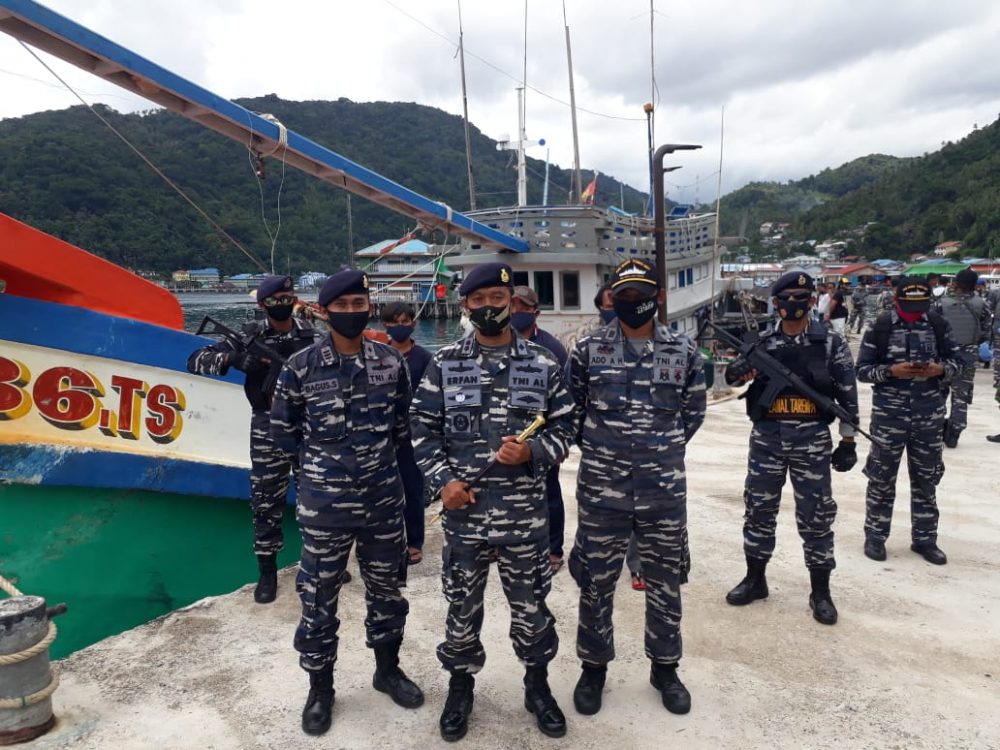 Curi Ikan di Wilayah Perairan Indonesia, KRI Bung Tomo-357 Kembali Mengamankan 1 KIA Vietnam Curi Ikan di Wilayah Perairan Indonesia, KRI Bung Tomo-357 Kembali Mengamankan 1 KIA Vietnam