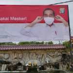 Ayo Pakai Masker, Polres Bintan dan Polsek jajaran Pasang Baliho dan Spanduk Presiden R I