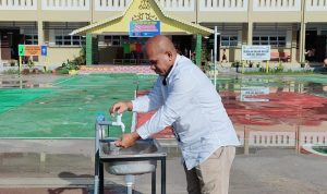 Pastikan Satuan Pendidikan Terapkan Protokol Kesehatan Wan Aris Kunjungi SDN 005 Sedanau Pastikan Satuan Pendidikan Terapkan Protokol Kesehatan Wan Aris Kunjungi SDN 005 Sedanau