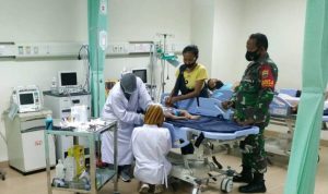 Alami Demam Selama 3 Hari, Babinsa Tg. Unggat, Sertu MS. Manurung, Gerak Cepat Antar Warga Binaannya ke RSUP Alami Demam Selama 3 Hari, Babinsa Tg. Unggat, Sertu MS. Manurung, Gerak Cepat Antar Warga Binaannya ke RSUP