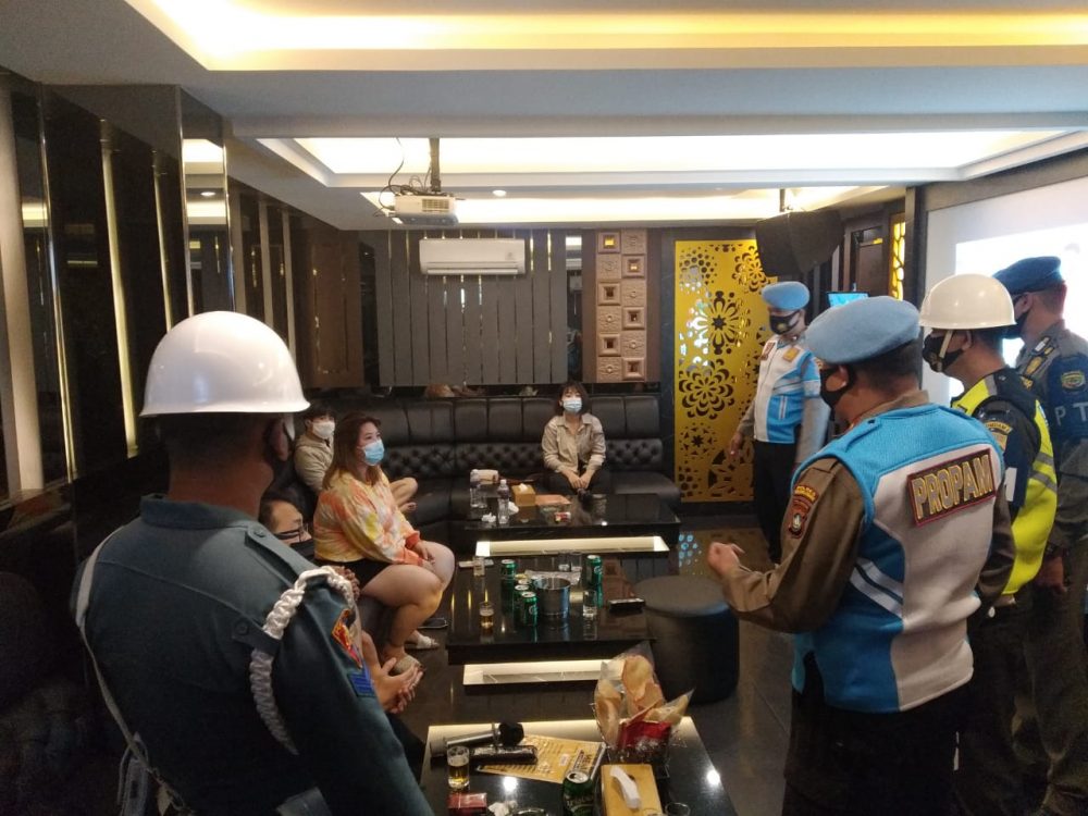 Sipropam Polres Tanjungpinang Gelar Opsgaktibplin Gabungan TNI/Polri Pada THM di Wilayah Kota Tanjungpinang