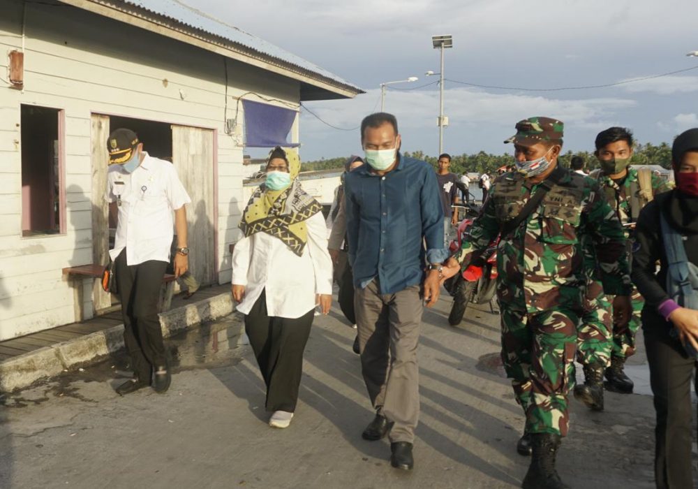 Baharuddin : “Kecamatan Subi Minim Akan Perhatian Pemerintah”