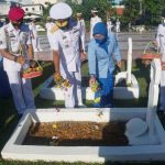 Danlantamal IV Pimpin Ziarah Rombongan, di Taman Makam Pahlawan Jelang HUT ke-75