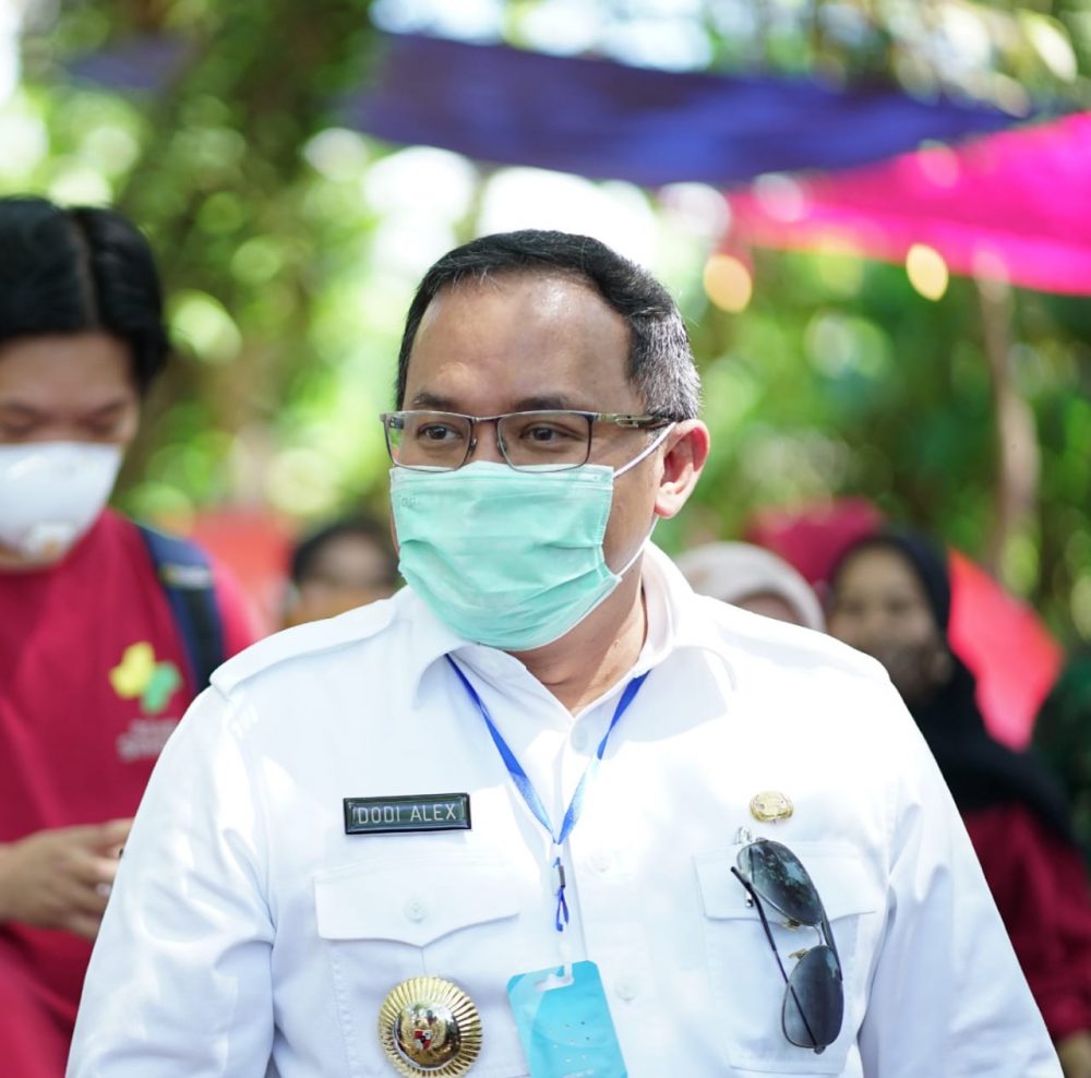 Terpopuler di Media Dengan Berita Positif, DRA Diganjar PR INDONESIA Most Popular Leader in Social Media 2020 Terpopuler di Media Dengan Berita Positif, DRA Diganjar PR INDONESIA Most Popular Leader in Social Media 2020