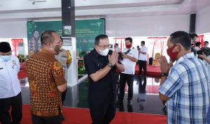 Setelah Bantu UMKM, Dodi Reza Serahkan Bantuan Pelaku Usaha Pariwisata di Muba Setelah Bantu UMKM, Dodi Reza Serahkan Bantuan Pelaku Usaha Pariwisata di Muba