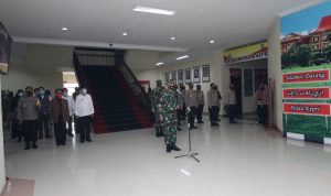 Apel Gelar Pasukan Dalam Rangka Operasi Mantap Praja Seligi-2020 di Polda Kepri Apel Gelar Pasukan Dalam Rangka Operasi Mantap Praja Seligi-2020 di Polda Kepri
