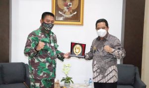 Pjs. Gubernur Kepri Berikan Pujian dan Apresiasi ke Dandim 0315/Bintan terkait Penerapan Protkes yang Ketat saat Kunjungan Silaturrahmi di Makodim 0315/Bintan