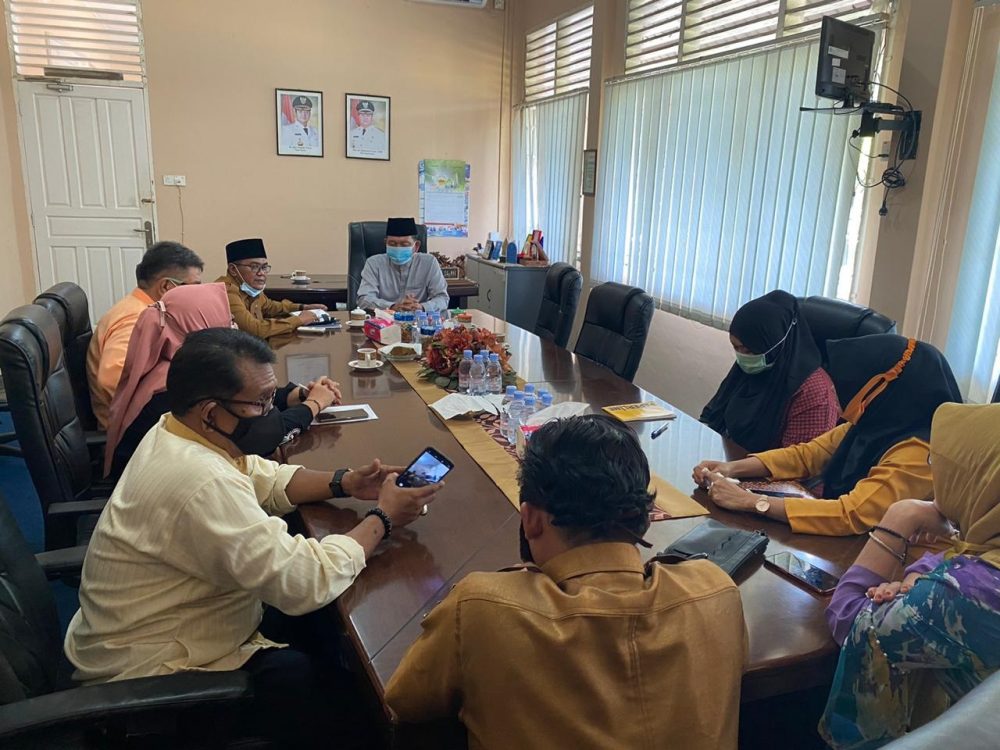 Pjs Bupati Bintan Tinjau Sekretariat DESK Pilkada Serentak 2020