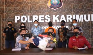 DPO Selama 1 Tahun 6 Bulan, Tersangka Pencabulan Anak Tiri Berhasil Diringkus Satreskrim Polres Karimun DPO Selama 1 Tahun 6 Bulan, Tersangka Pencabulan Anak Tiri Berhasil Diringkus Satreskrim Polres Karimun
