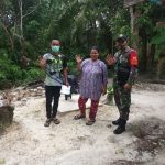Babinsa Koramil 06/Serasan, Himbau Warga Agar Hidup Bersih dan Sehat