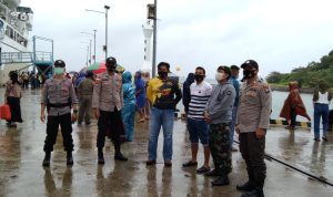 Koramil 06/Serasan Bersama Polsek, Kembali Cek Turun Naik Penumpang Kapal KM Bukit Raya