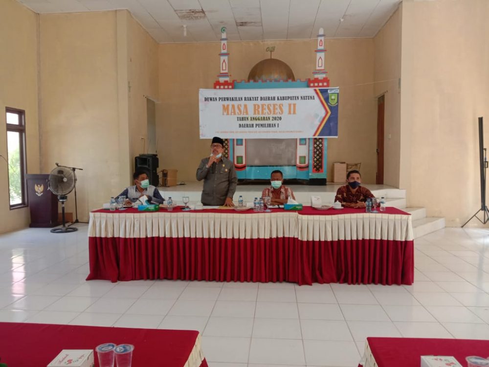 Jarmin Sidik Serap Aspirasi Masyarakat Melalui Masa Reses II di Desa Limau Manis Jarmin Sidik Serap Aspirasi Masyarakat Melalui Masa Reses II di Desa Limau Manis