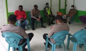 Babinsa Serda Hendry Bersama Polsek Serasan, Terus Himbau Masyarakat Patuhi Protkes Covid-19