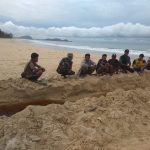 Babinsa Serda Hendry, Turut Bantu Warga Binaan Buat Saluran Air Babinsa Serda Hendry, Turut Bantu Warga Binaan Buat Saluran Air
