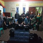 FPII Bintan Serahkan Sembako Ke Warga Yang Terdampak Banjir FPII Bintan Serahkan Sembako Ke Warga Yang Terdampak Banjir