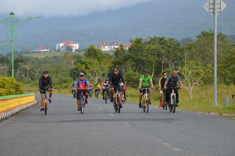 Tiga Unsur Pimpinan DPRD Ikut Gowes Bersama FKPD Natuna