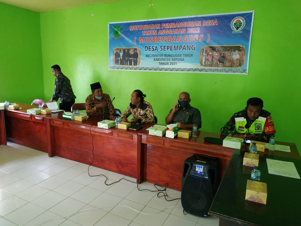 Serap Aspirasi Masyarakat, Dua Anggota DPRD Natuna Hadiri Musrenbang Desa Sepempang