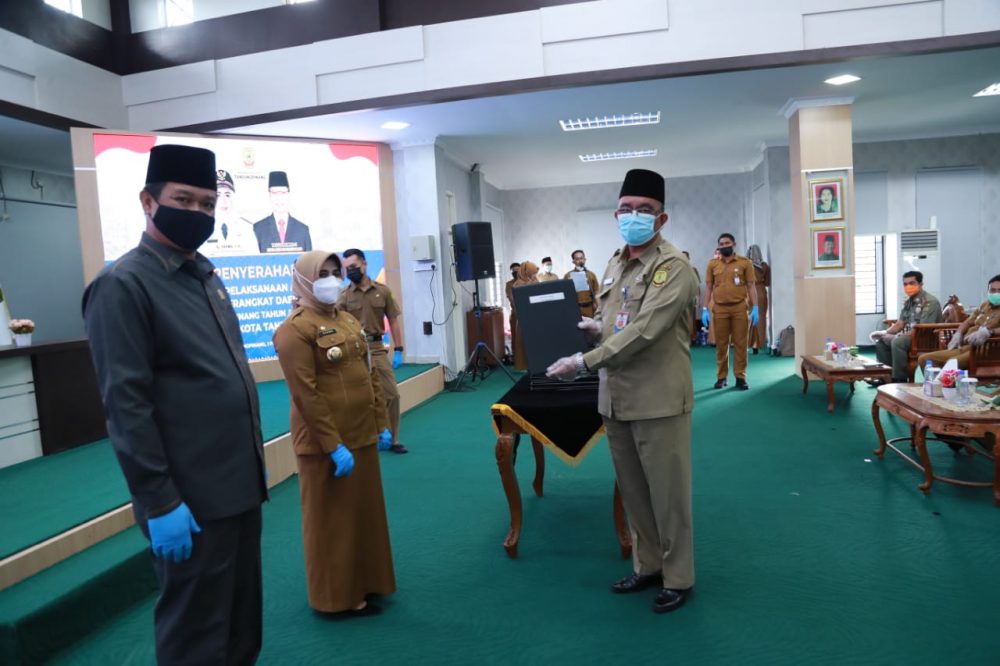 Walikota Tanjungpinang Serahkan DPA-SKPD Tahun Anggaran 2021