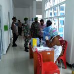 Koramil 06/Serasan Bersama Polsek, Lakukan Pengamanan Vaksinasi Terhadap Nakes