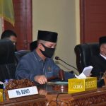 DPRD Lingga Gelar Paripurna Penetapan Bupati dan Wakil Bupati Lingga Periode 2021-2024 DPRD Lingga Gelar Paripurna Penetapan Bupati dan Wakil Bupati Lingga Periode 2021-2024