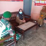 Babinsa Sertu Johansyah, Kembali Komsos Bersama Kepala Sekolah Wilayah Binaan
