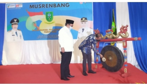 Ketua Dan Anggota DPRD Hadiri Pembukaan Musrenbang Kabupaten Natuna Ketua Dan Anggota DPRD Hadiri Pembukaan Musrenbang Kabupaten Natuna