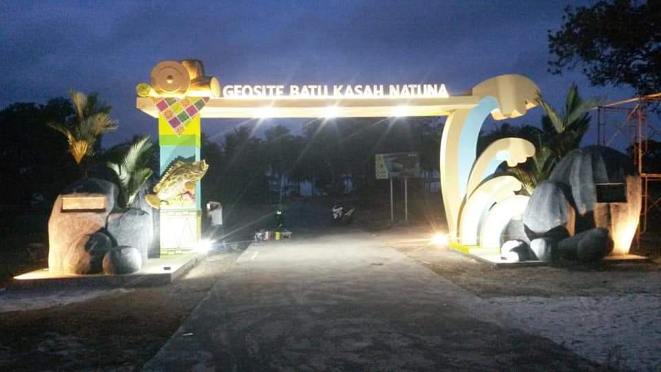 Dukung Pengembangan Geopark Natuna, SKK Migas Bangun Gerbang Geosite Batu Kasah