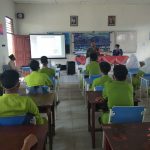 TMMD Ke-110, Babinsa Serka Parsimin  Sosialisasikan Geopark Natuna Kepada Siswa SMA N 1 Serasan