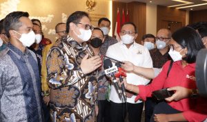 Airlangga Jadwalkan Dampingi Presiden Joko Widodo untuk Panen PSR di Muba