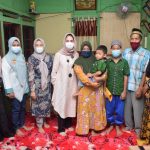 Thia Yufada Sambangi dan Semangati Istri Almarhum Oktriandika Thia Yufada Sambangi dan Semangati Istri Almarhum Oktriandika