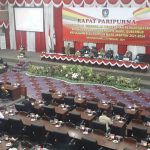 Rapat Paripurna Terbuka, DPRD Kepri Sahkan Ansar-Marlin Sebagai Pasangan Gubernur-Wagub Terpilih Rapat Paripurna Terbuka, DPRD Kepri Sahkan Ansar-Marlin Sebagai Pasangan Gubernur-Wagub Terpilih