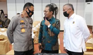 Ketua DPRD Kepri Turut Sambut Kedatangan Menko Marves dan Rombongan di Batam Ketua DPRD Kepri Turut Sambut Kedatangan Menko Marves dan Rombongan di Batam