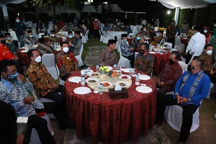Ketua DPRD Kepri Hadiri Acara Pamitan Gubernur H Isdianto