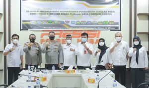 Pemkab-Polres Muba Teken MoU Penerimaan Bintara Polri Secara Virtual